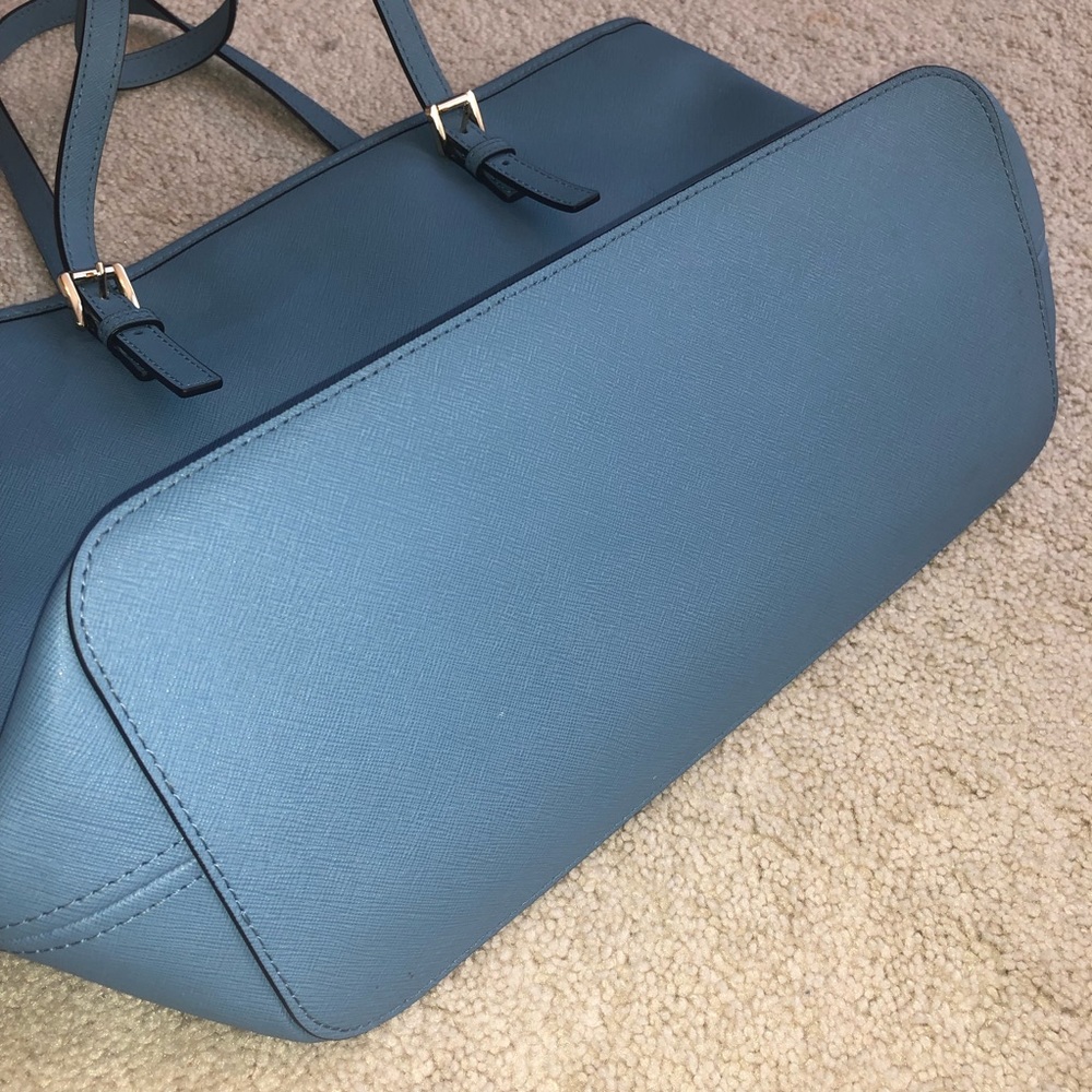Michael Kors Light Blue Medium Jet Set Tote - Picture 3 of 7